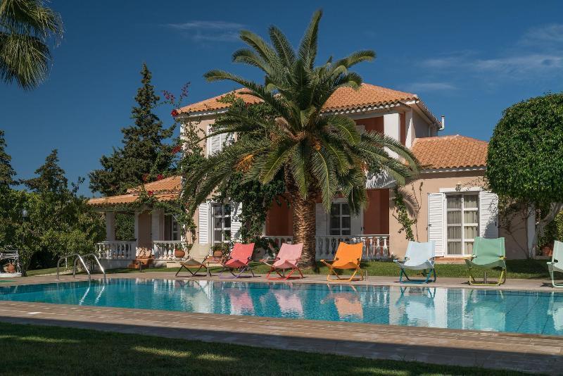 Aeolos Boutique Hotel & Suites Kalamákion 외부 사진