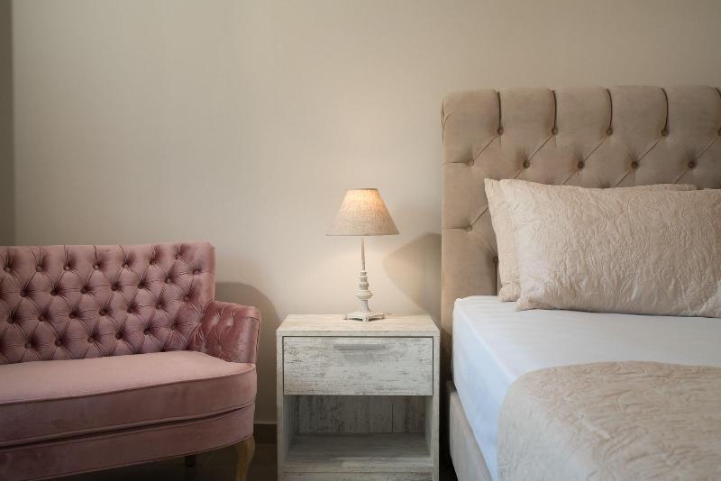 Aeolos Boutique Hotel & Suites Kalamákion 외부 사진