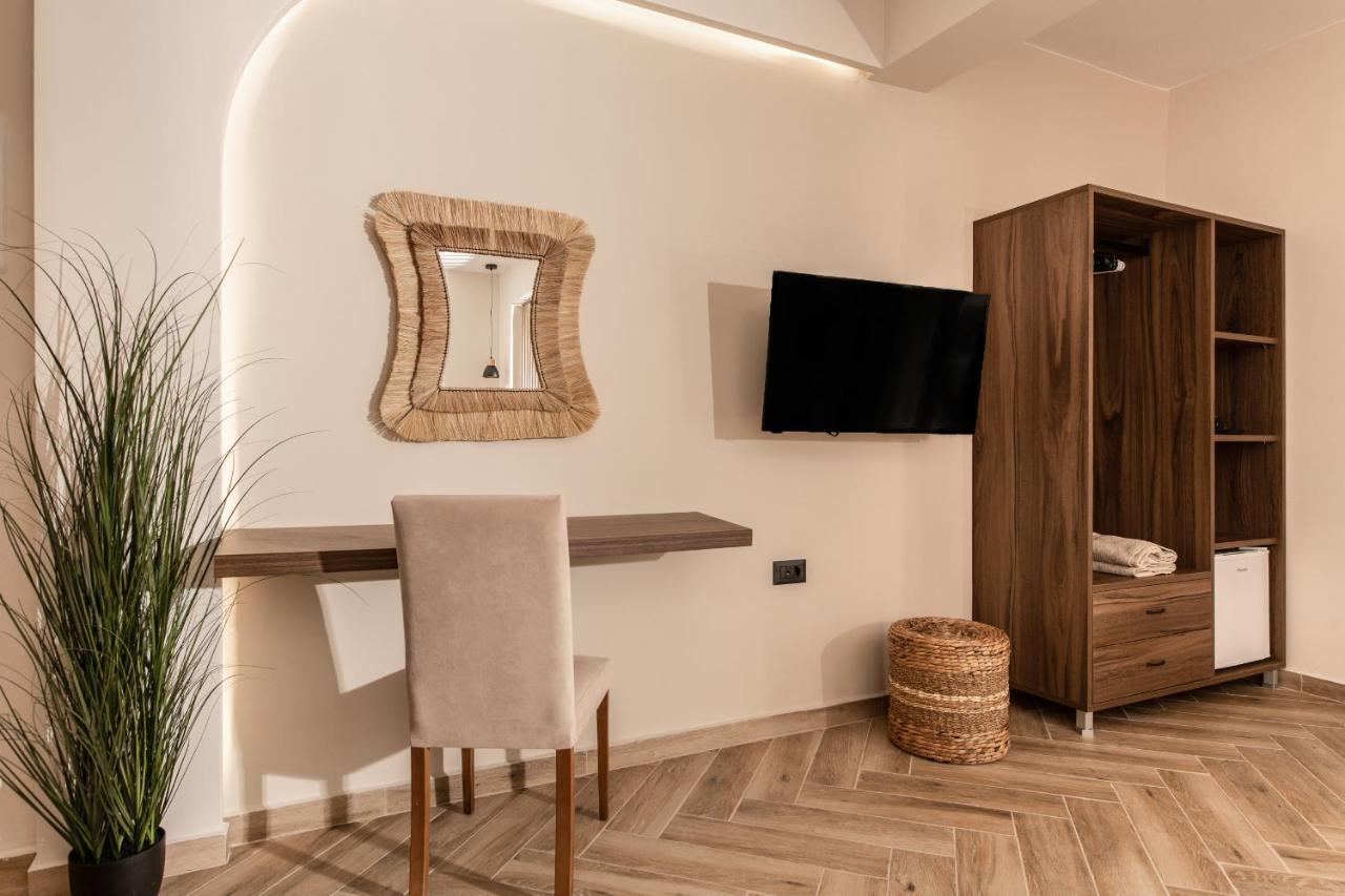 Aeolos Boutique Hotel & Suites Kalamákion 외부 사진